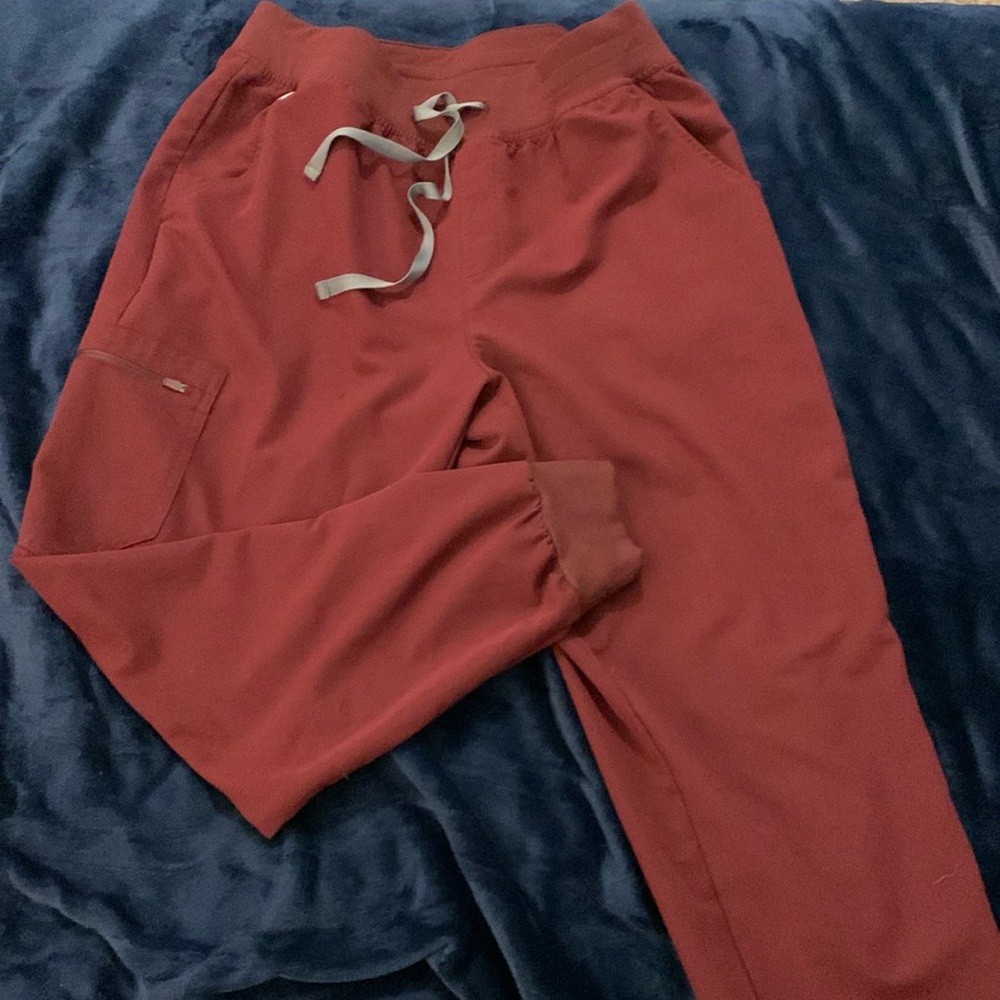 Figs burgundy scrub pants joggers
